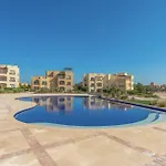El Gouna Waterside, 2-Bd Ground Floor Sleeps 4 Persons