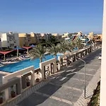 Modern Retreat With Red Sea View - Fanadir Bay
