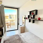 Cozy Studio G-Cribs