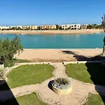 Picturesque 3Br Villa- Free Lagoon Access Elgouna