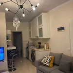 Modern Apartment With Direct Pool Access In Aqua Tropical