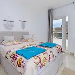 Extraordinary Apartment, Sea Access In Hurghada