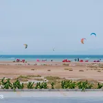 Ollystays Mangroovy Seaview 2Br Beach And Pool Free Access