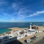 Amazing 2 Bedroom Apartment With Sea View In Hurghada