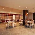 Riviera Aqua Park Resort