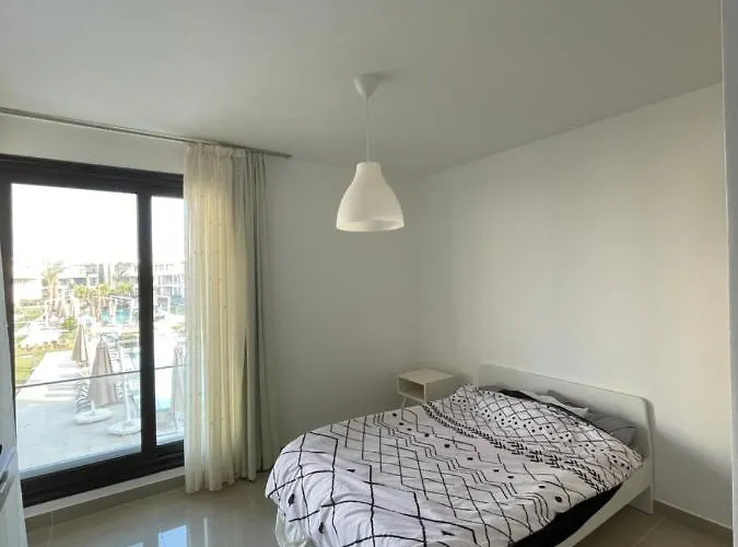 G Crips El Gouna Hurghada, Lovely Modern 2 Bedroom With Beautiful 4 Pool Views