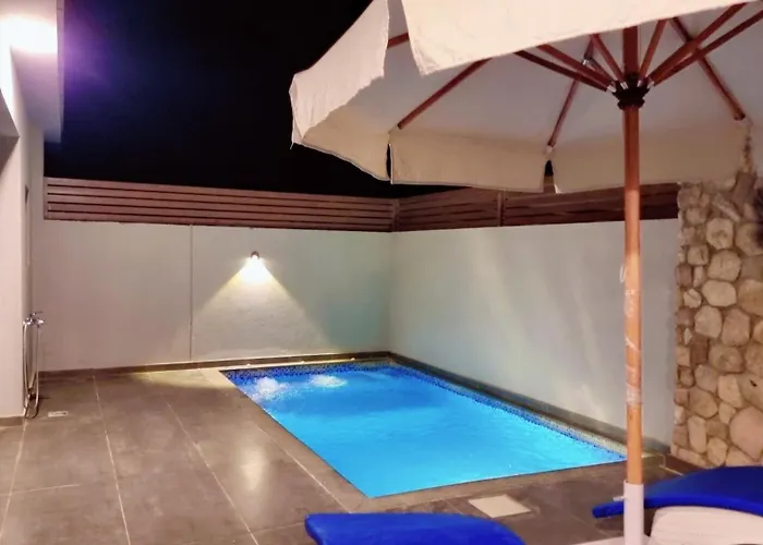 2 Bedroom Villa Quietude Private Pool Bali - Elgouna