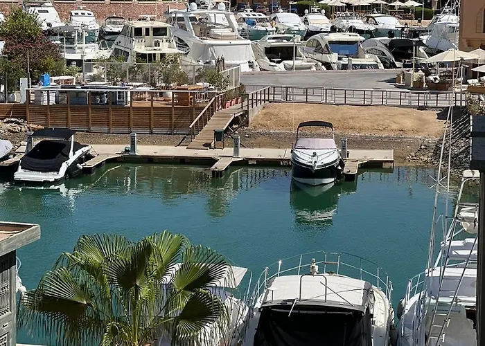 Selena Bay Resort
