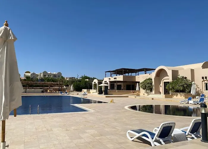Enjoy Makadi Heights Red Sea
