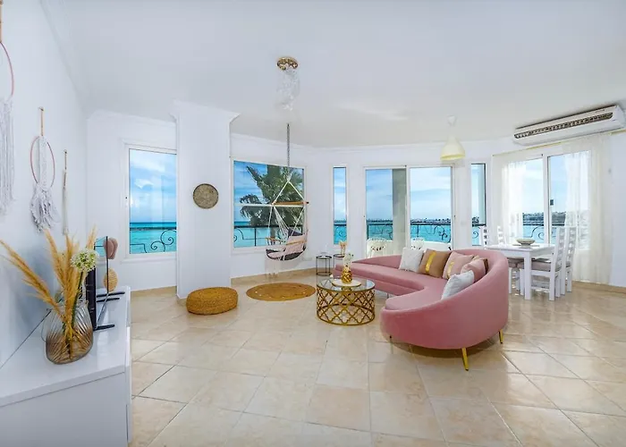 Extraordinary Apartment, Sea Access In Hurghada