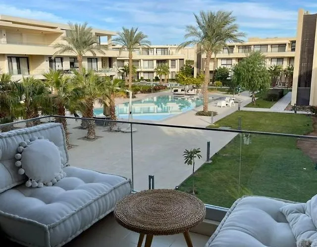 G Cribs Hotel Apartment