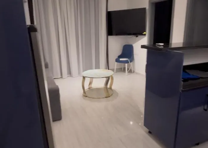 Flat In Elhambra
