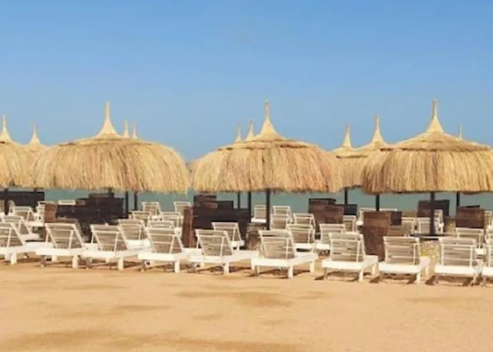 Fanadir Bay