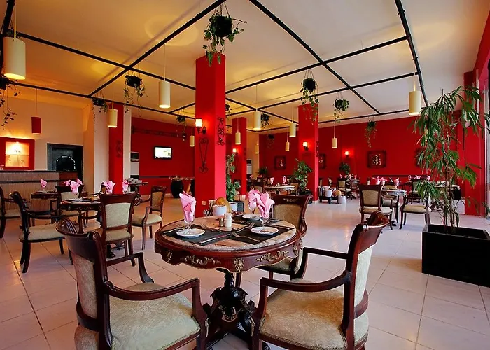 Golden 5 Sapphire Suites Hotel