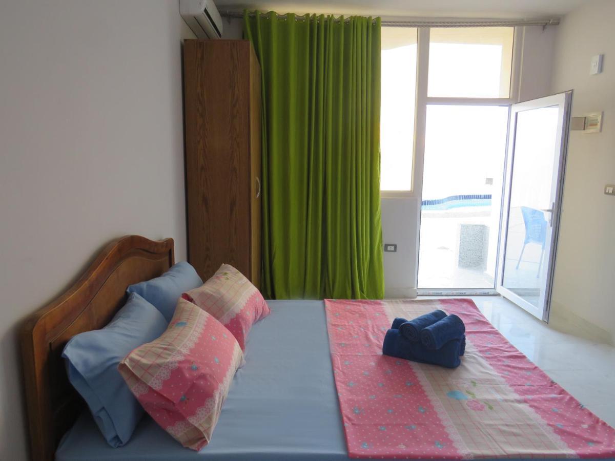 Vicenta Near The Sea Redsealine Apartment