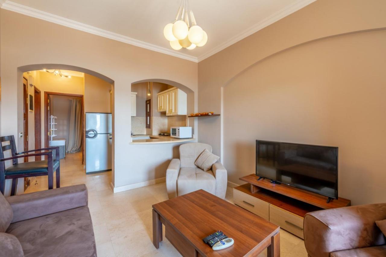 Sabina Classy 1 Bedroom Lagoon View & Pool El Gouna *