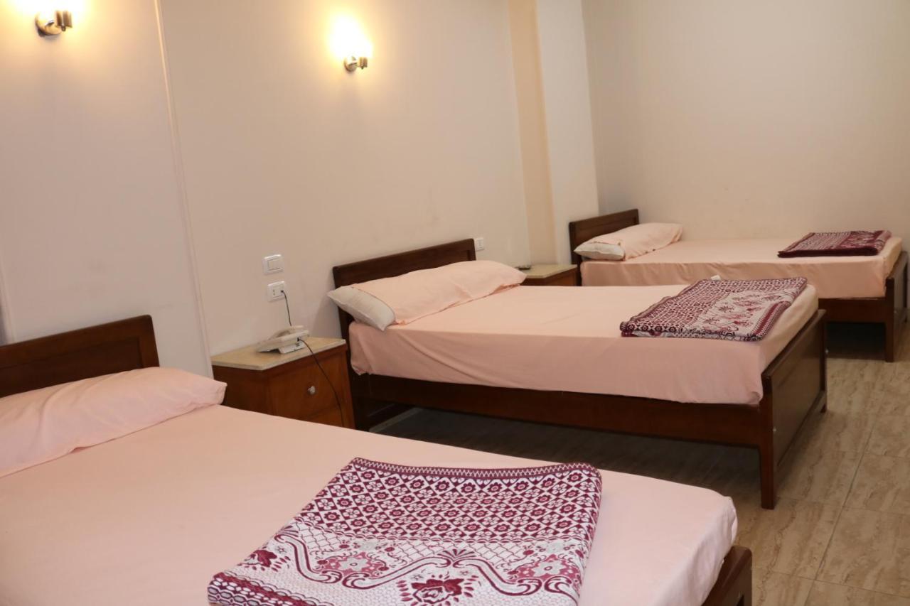 Hotel Sherry