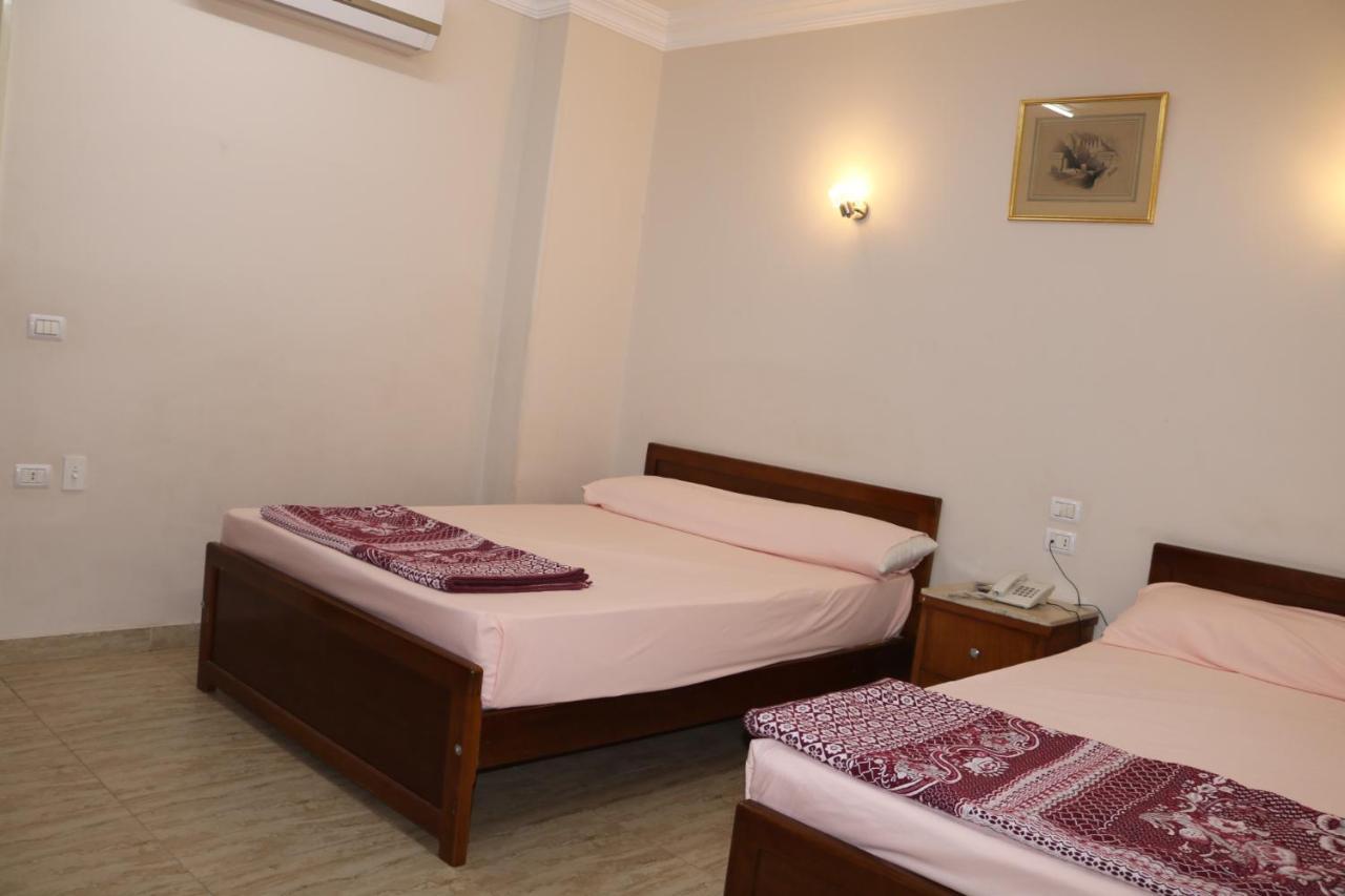 Hotel Sherry