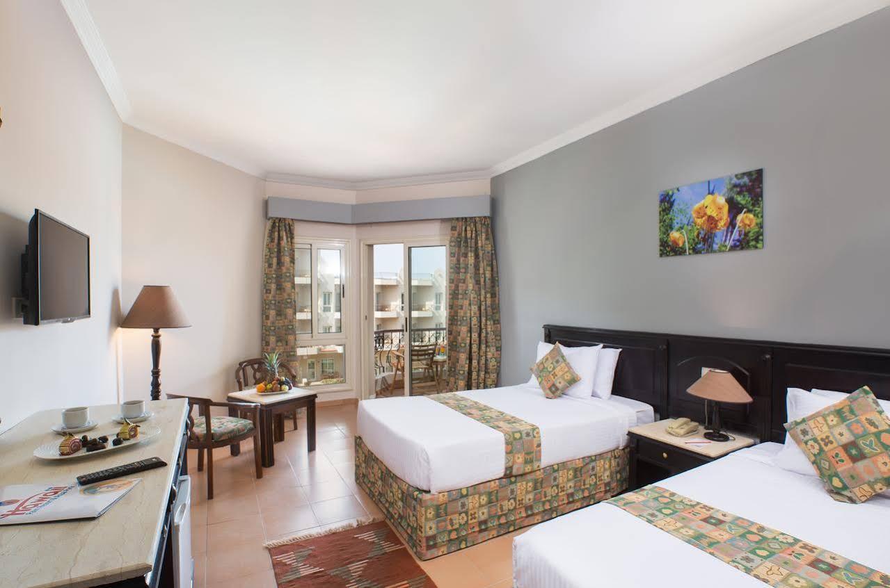 Hotel Sunrise Aqua Joy 4*
