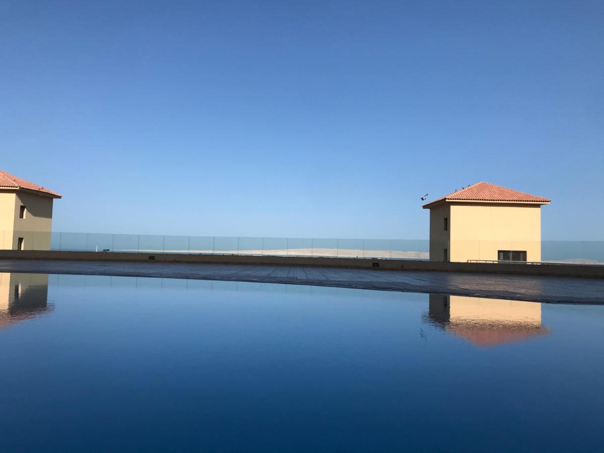 Serenity The View Golden *