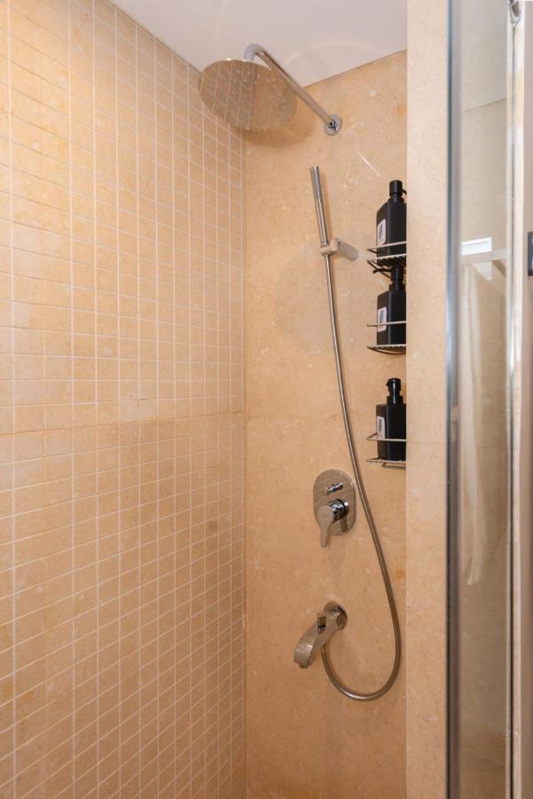 Luxe 3bdr W Private Rooftop Jacuzzi & Access Hurghada