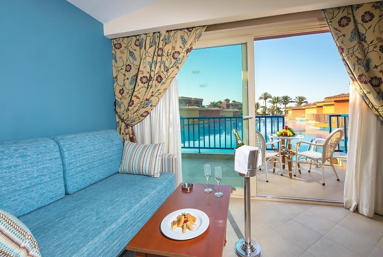 Resort Titanic Palace Families And Couples Only