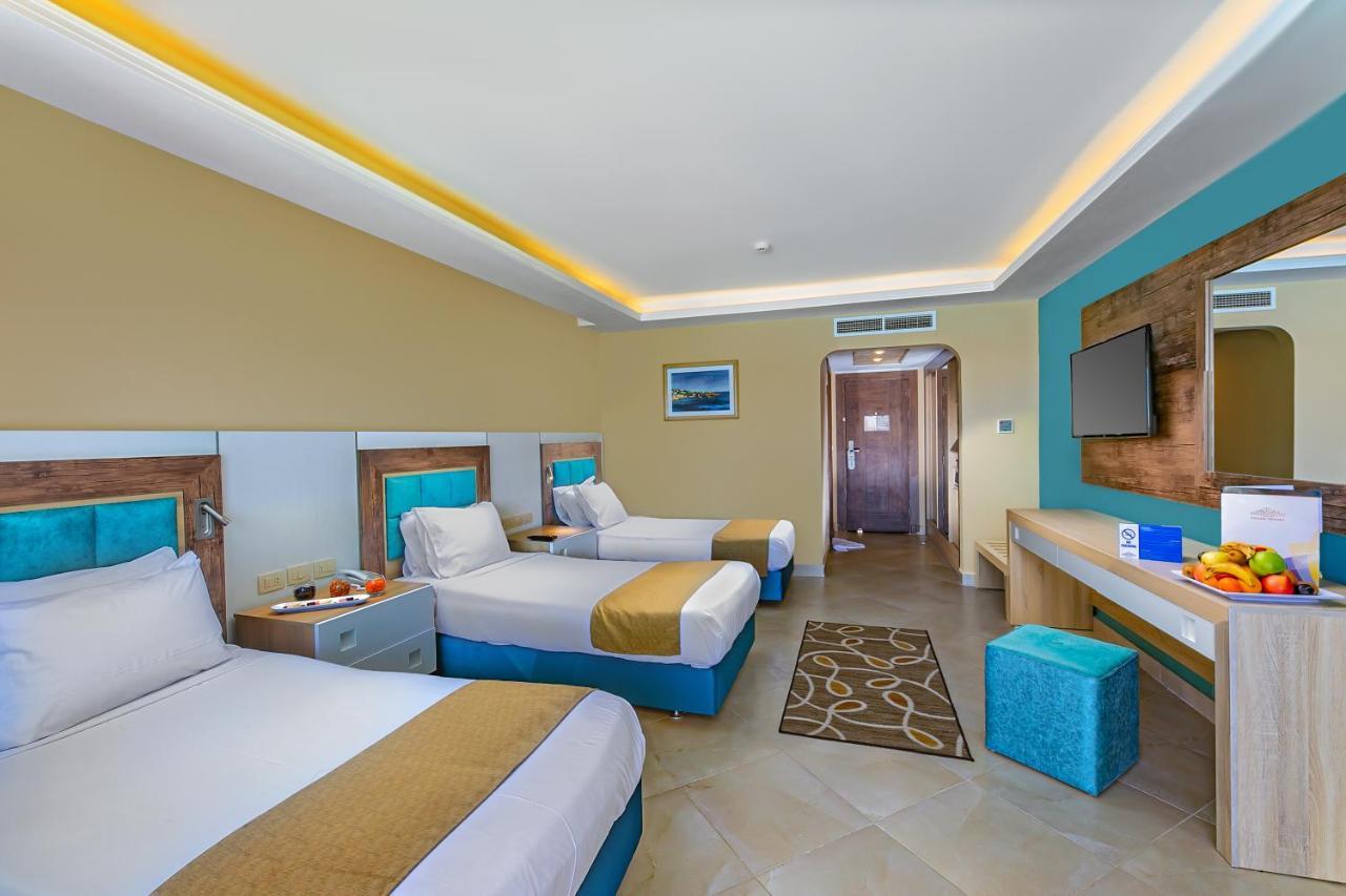 Resort Titanic Aqua Park - Families And Couples Only