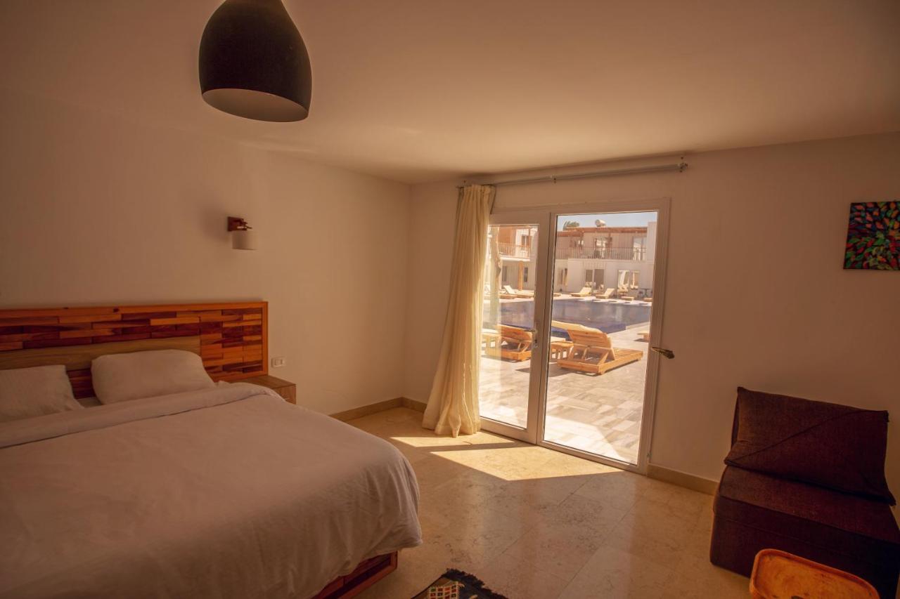 Apartment 23 Havens