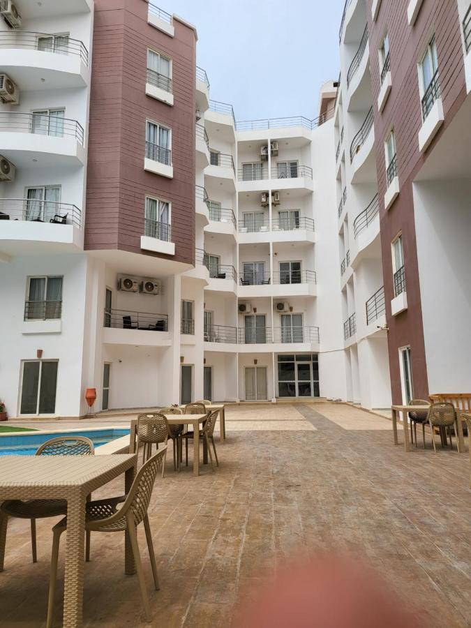 Aqua Palms By Ivan Apartment