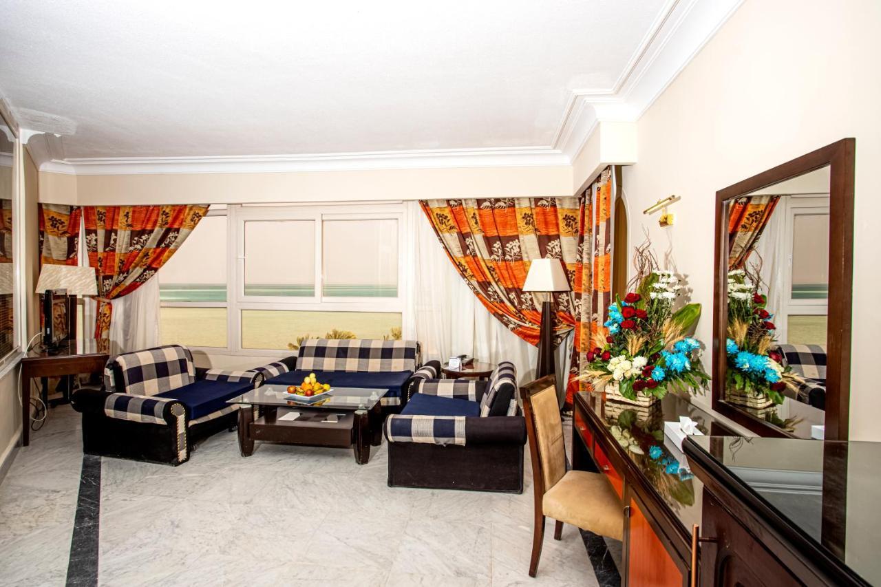 Amc Royal & 5* Hurghada