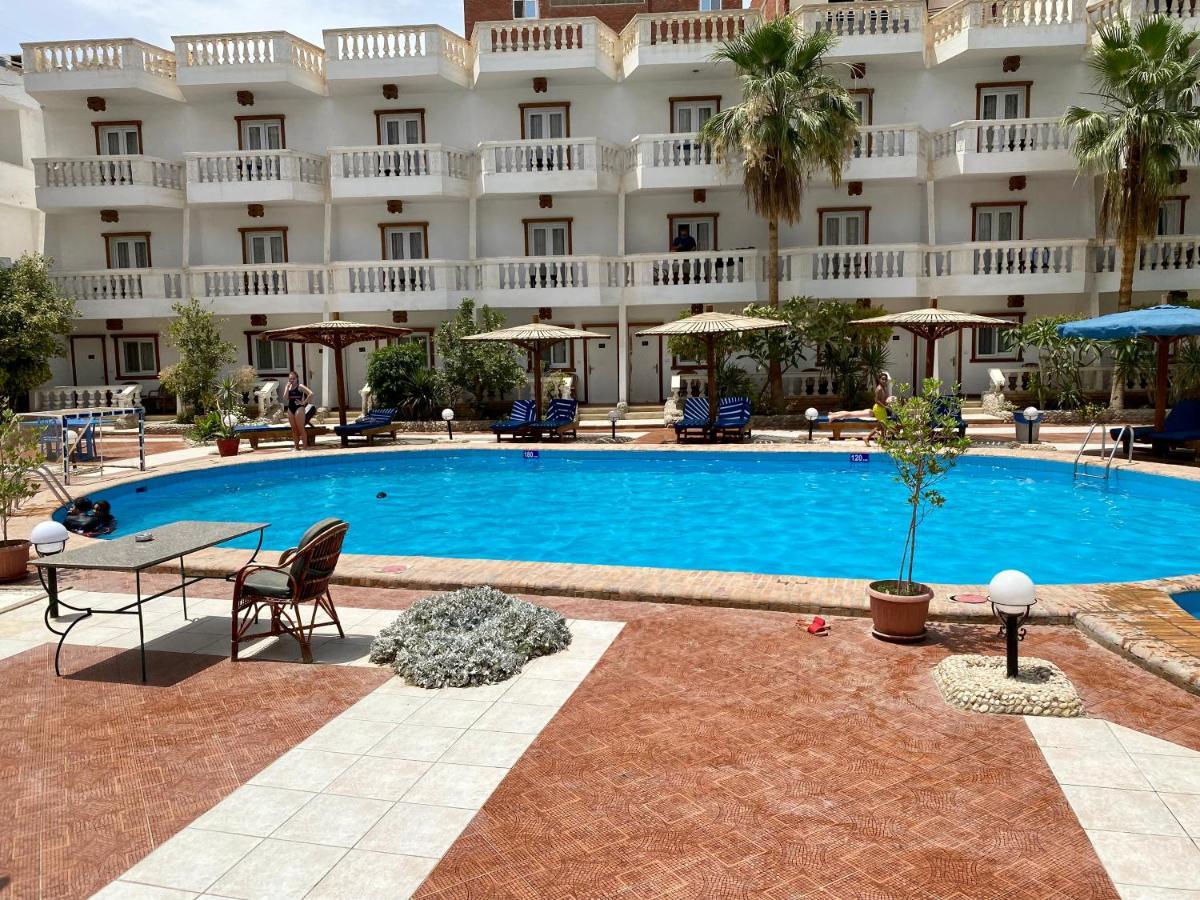 Zak * Hurghada
