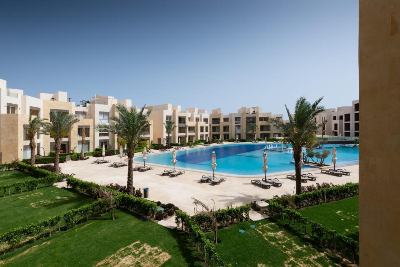 Dashing 2 Bdr Mangroovy Free Pool & Access