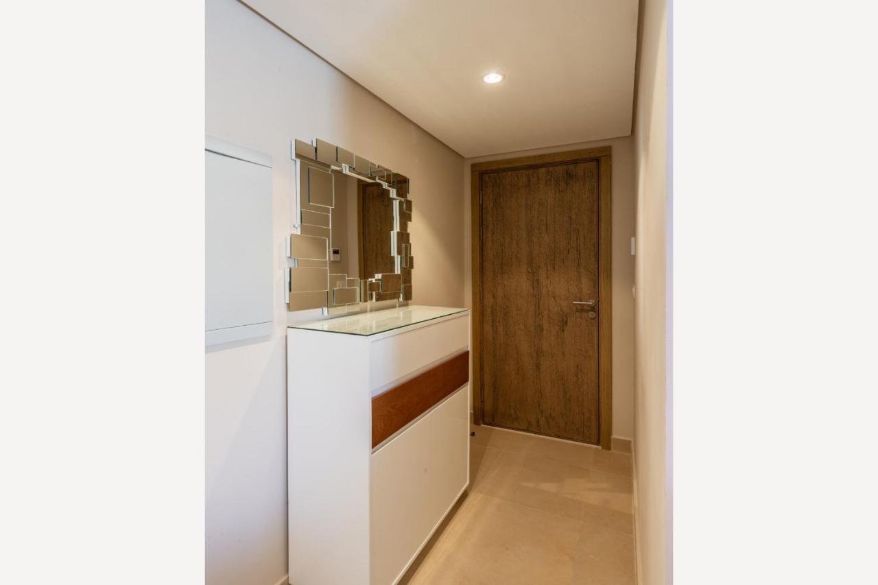 Dashing 2 Bdr Mangroovy Free Pool & Access Apartment *