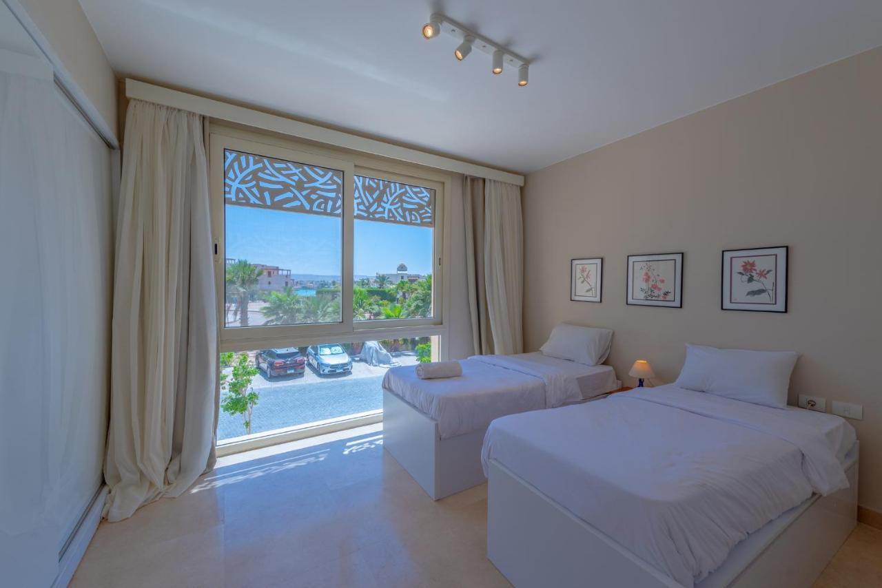 Appartement Elegant 2-bedroom In Mangroovy, Pool &