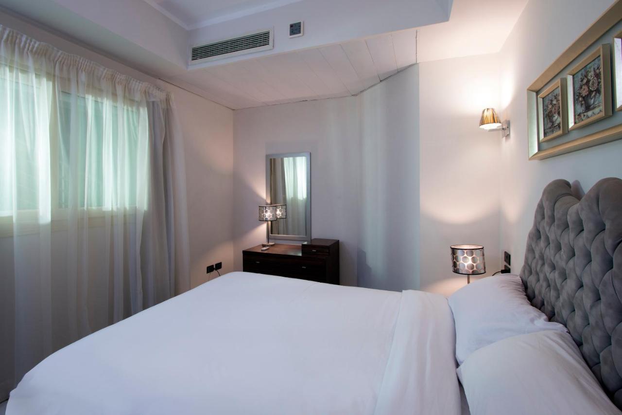 Royal Serviced Resort 4*