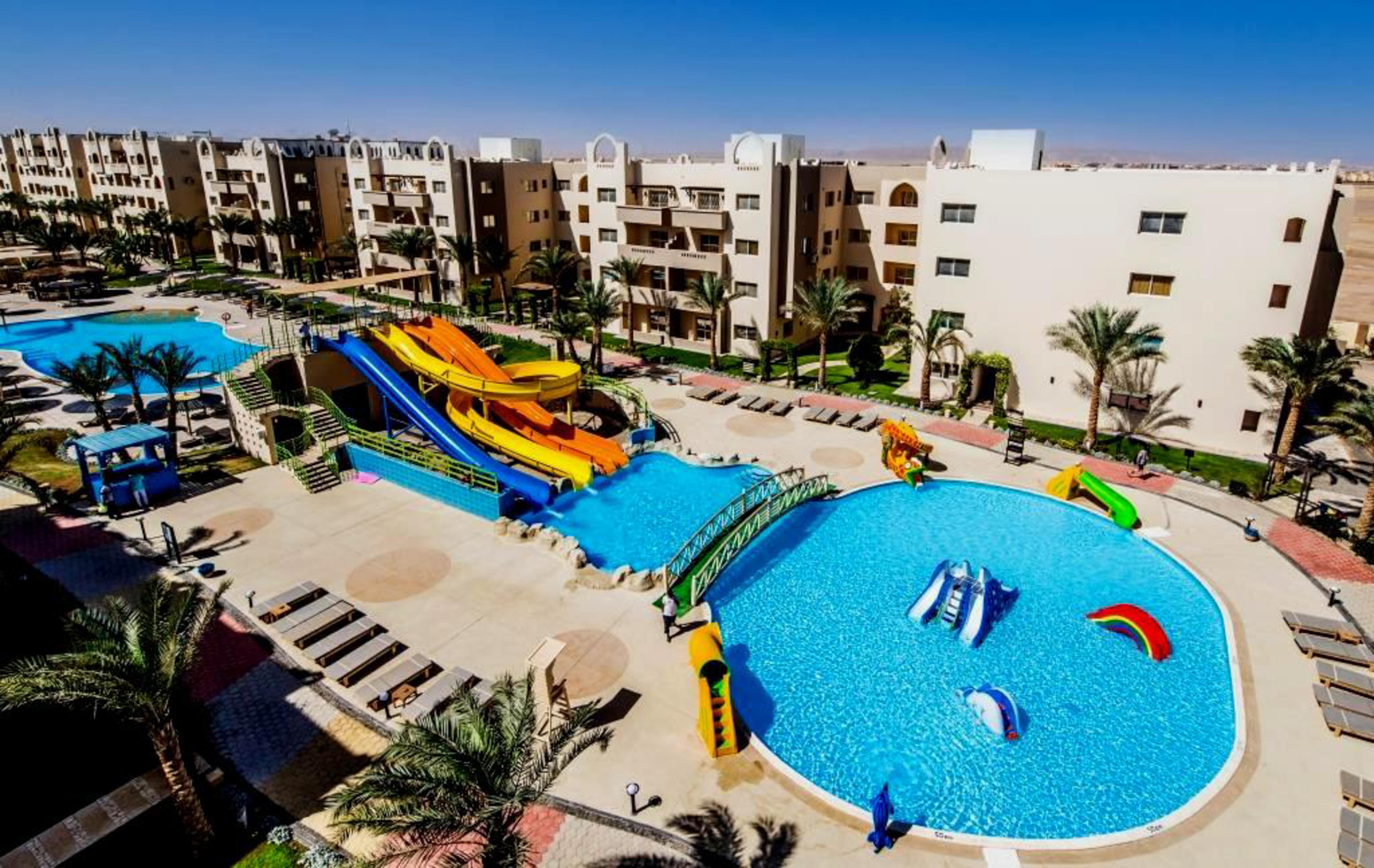El Karma & Aqua Park - 4*
