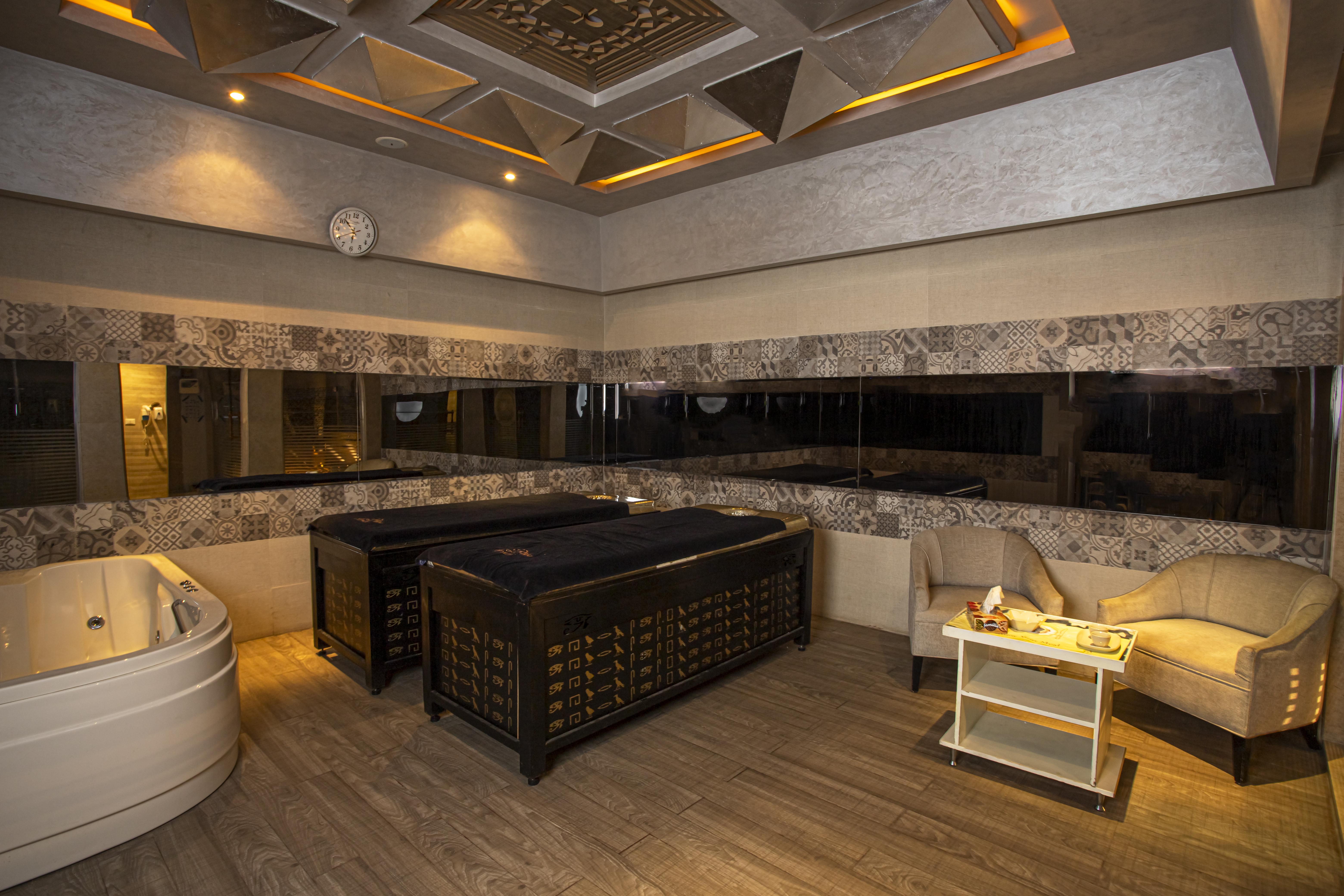 Amc Royal & 5* Hurghada