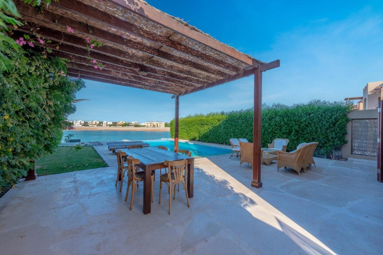 3br Family In Sabina, El Gouna. Lagoon & Private Pool Villa
