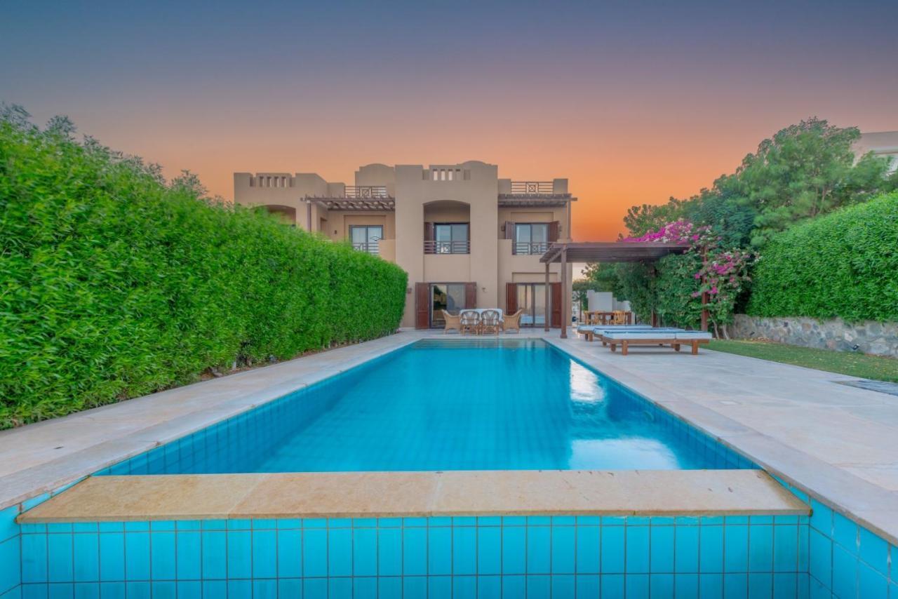 3br Family In Sabina, El Gouna. Lagoon & Private Pool Villa