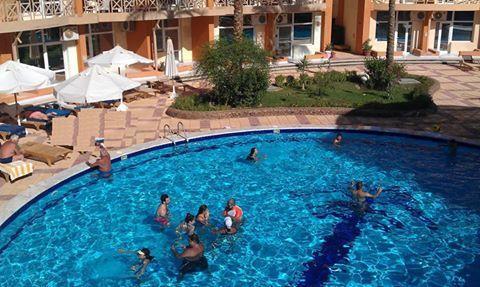 Resort Oasis & *