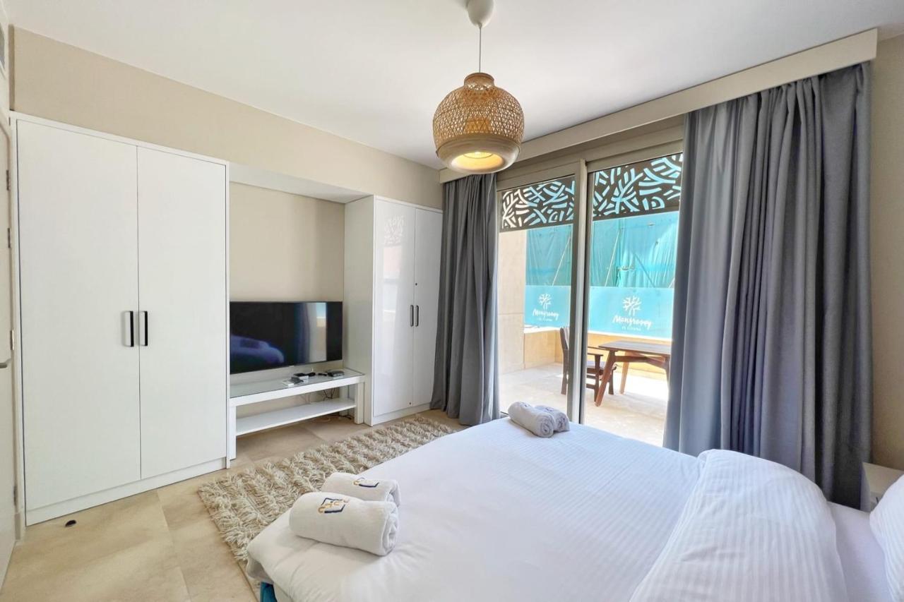 Waterfront & Groovy 2 Bdr Mangroovy Free Pool & Access Apartment Hurghada
