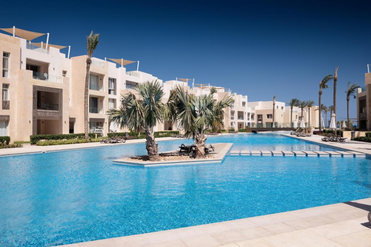 Waterfront & Groovy 2 Bdr Mangroovy Free Pool & Access *