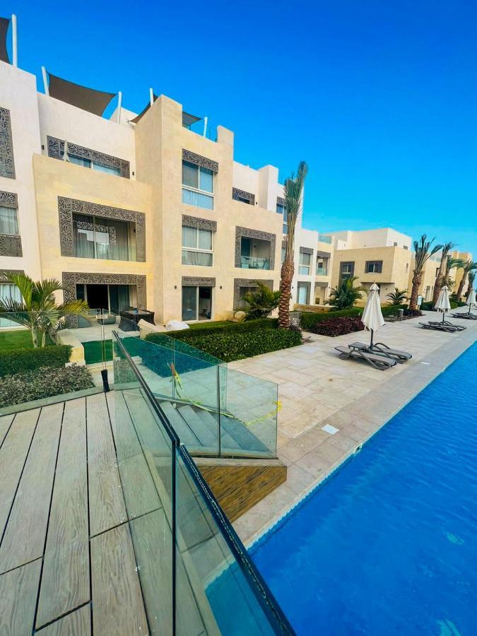Luxurious 2br And Nanny & Pool And Sea View In Mangroovy Elgouna Apartment *