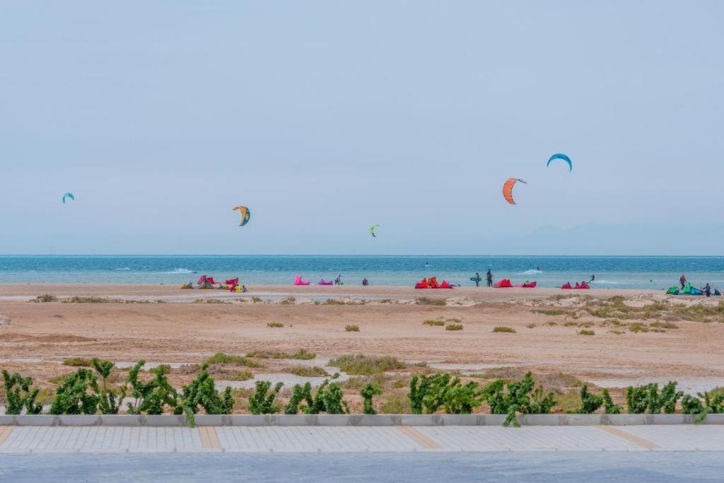 Apartment Luxurious 2br And Nanny & Pool And Sea View In Mangroovy Elgouna *