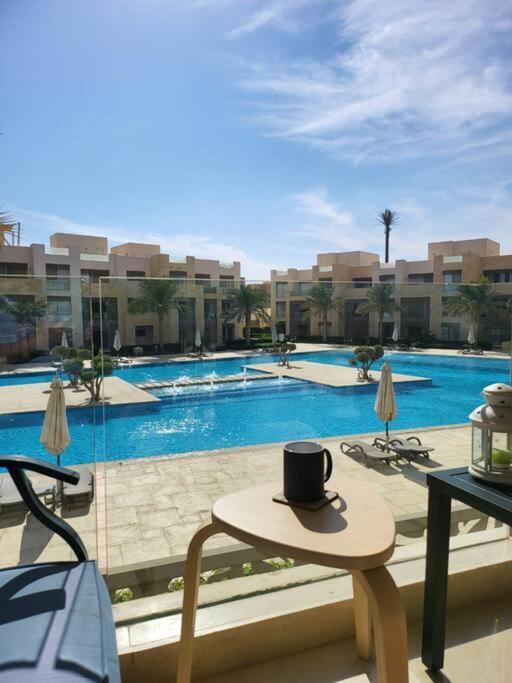 Apartamento Mangroovy Ritzy, Cerulean By The Pool