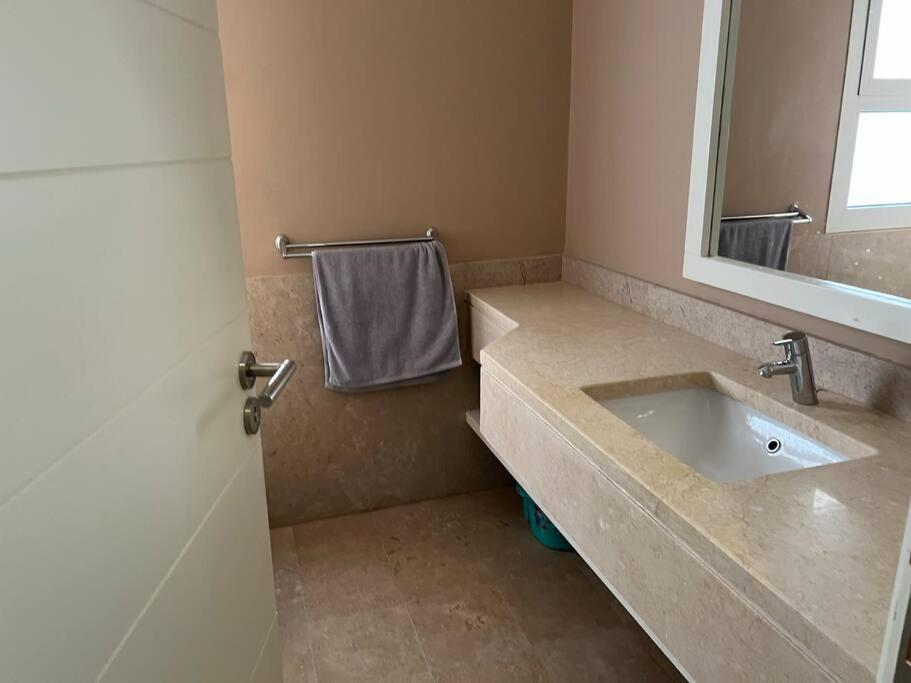 Apartment Ground Floor Two Bedrooms In Joubal Lagoon With Direct Pool Access And View