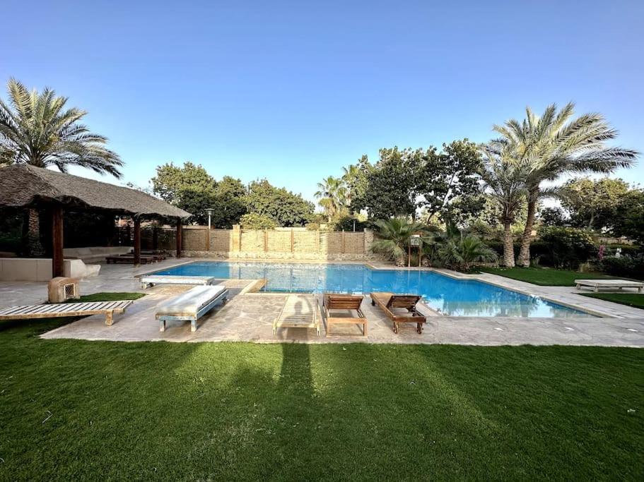 2 Bedroom Condo, With Pool, And & Lagoon Access Hurghada