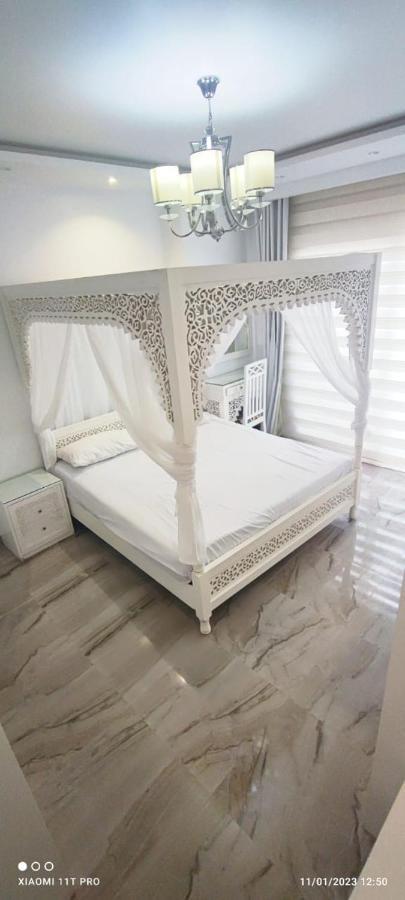 Andalus *
