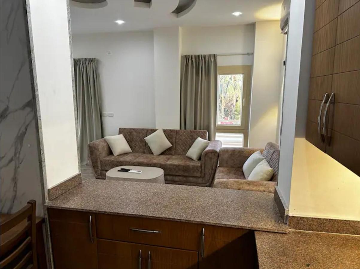 Noura Luxury With Free Pool And Access In Appartement