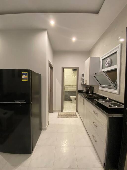 Stunning 1 Bedroom Apartment